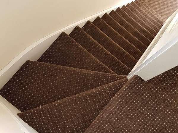 Stair-carpet-cleaning-in-High-Wycombe.jpg